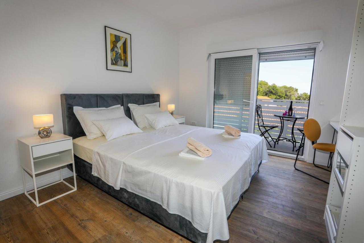 Stella Maris, Hvar - Rooms With A Balcony And A Stunning Sea View Hvar Town Exterior photo