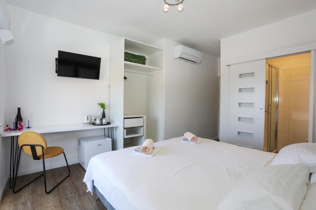 Stella Maris, Hvar - Rooms With A Balcony And A Stunning Sea View Hvar Town Exterior photo